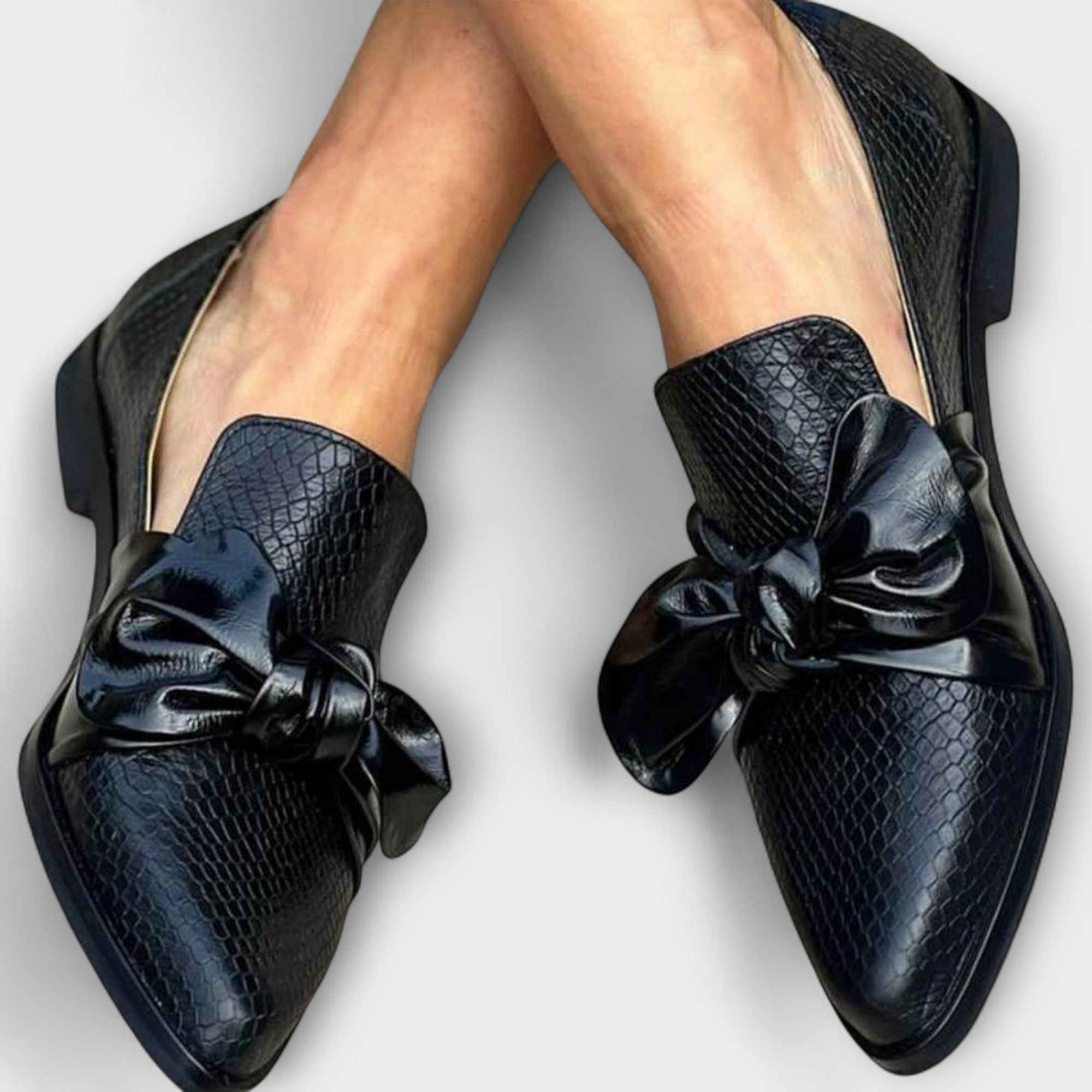 Instapper Dames met Strikdetail – Elegante Herfstschoenen
