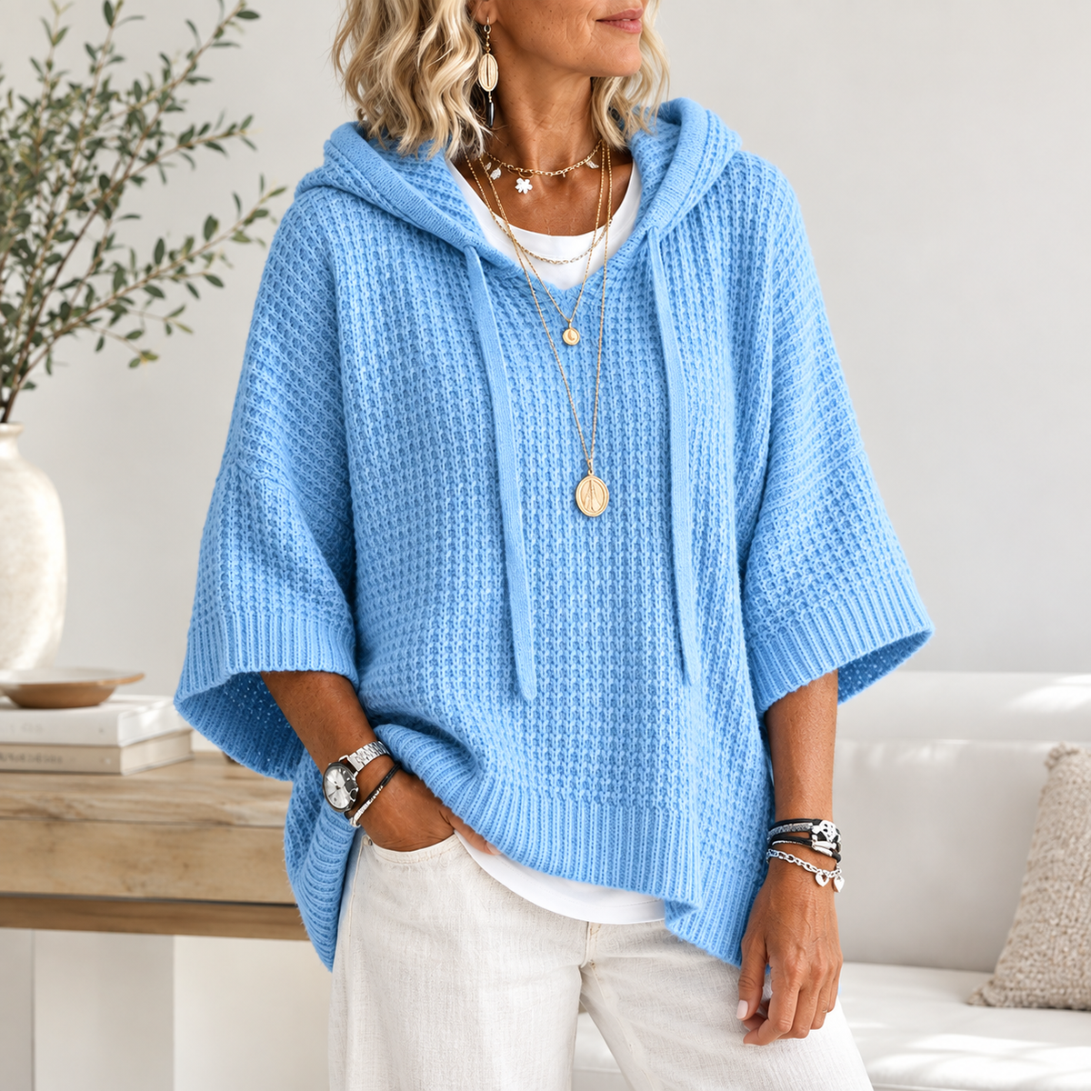 HOODED TRUI