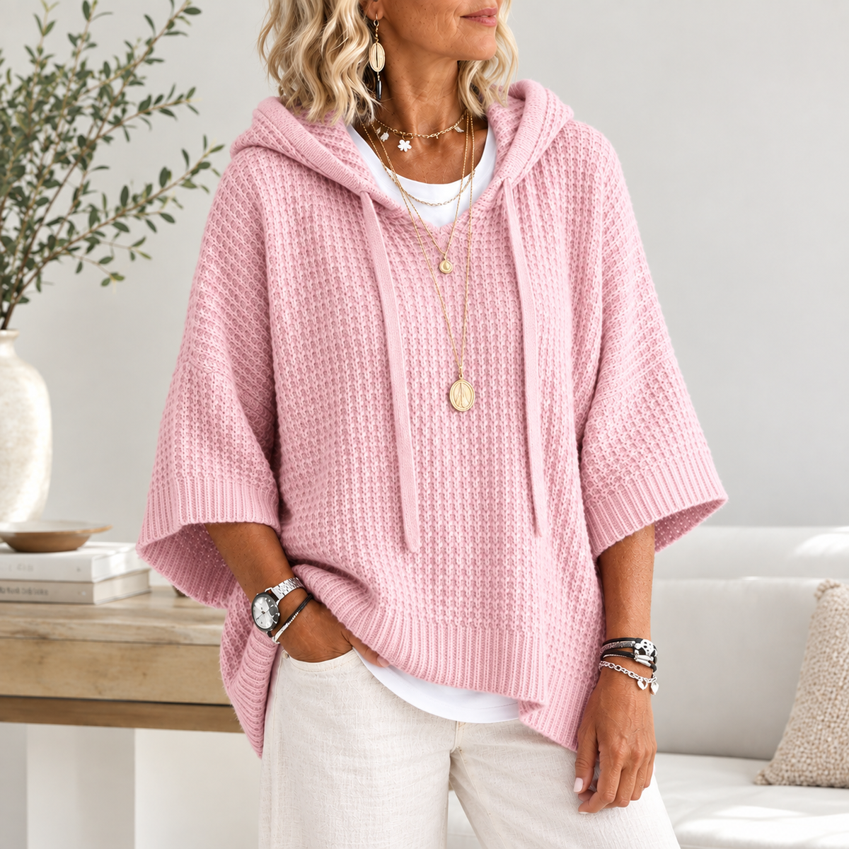 HOODED TRUI