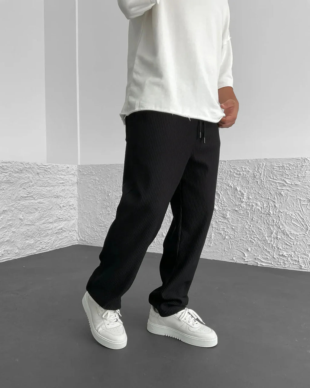 RAÉL | Luxe Rib Trousers in Relaxed Fit