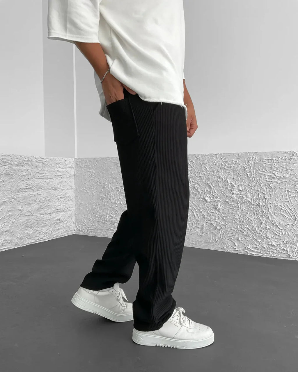 RAÉL | Luxe Rib Trousers in Relaxed Fit