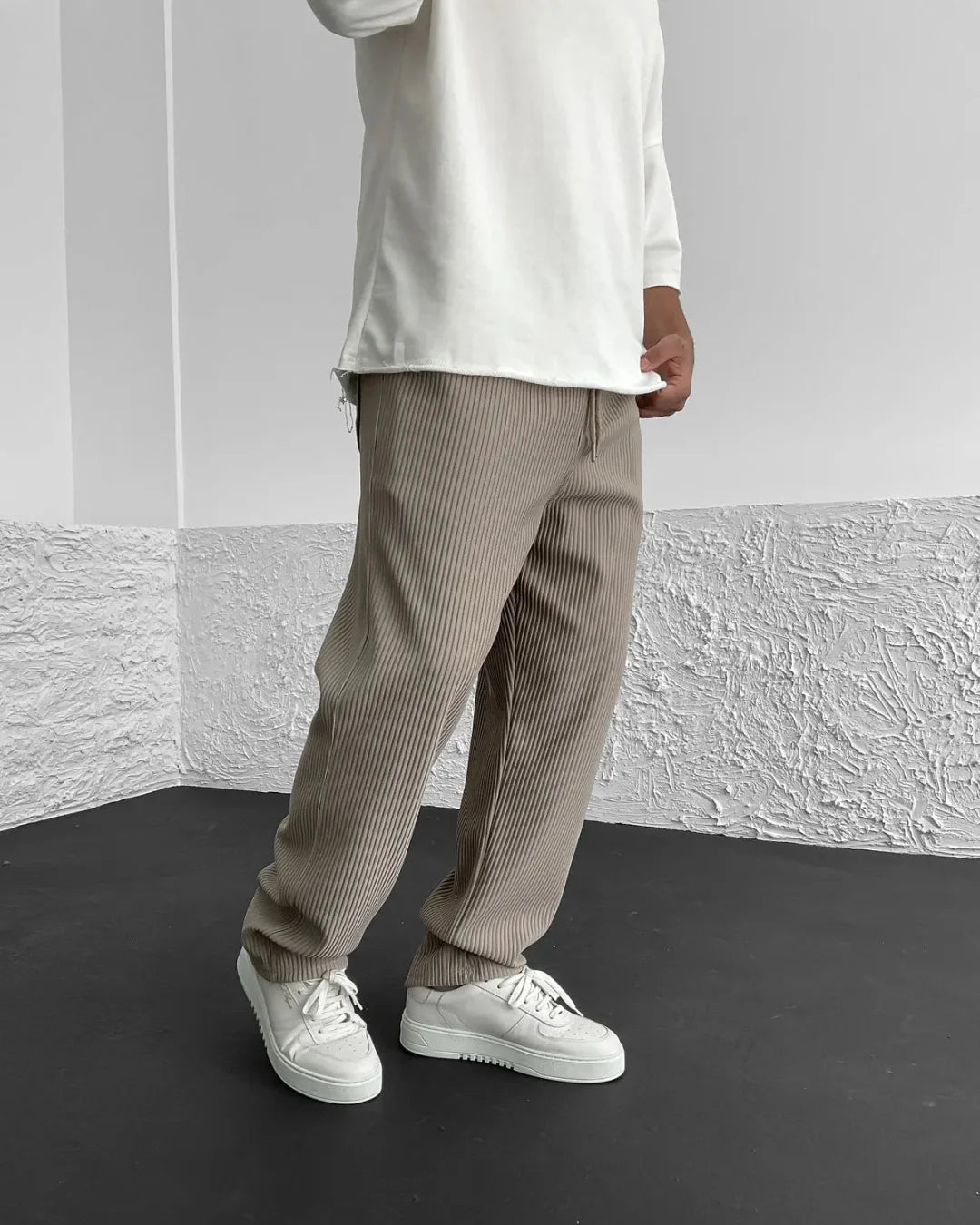 RAÉL | Luxe Rib Trousers in Relaxed Fit
