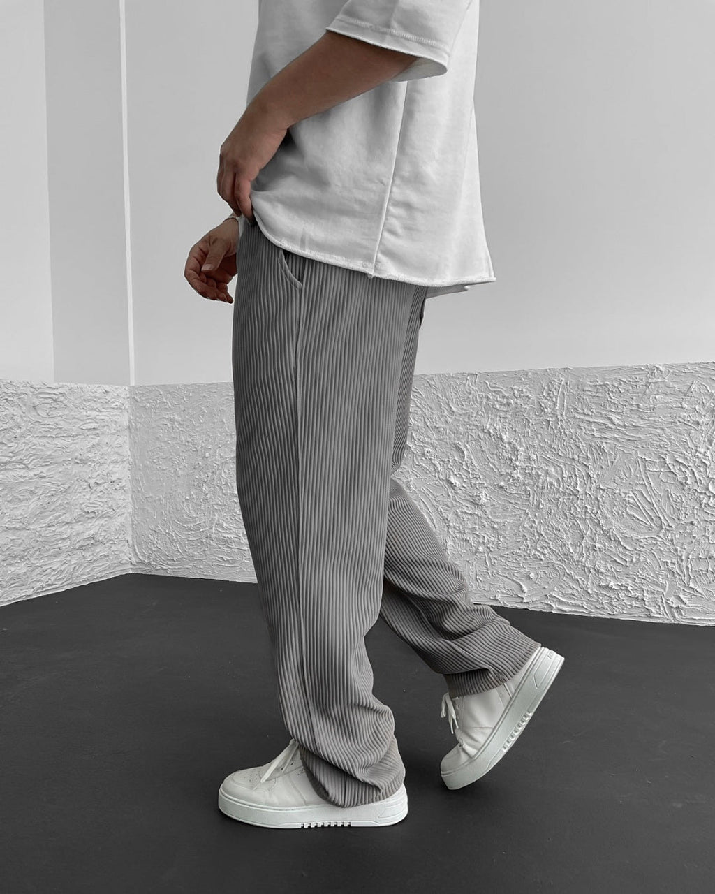 RAÉL | Luxe Rib Trousers in Relaxed Fit